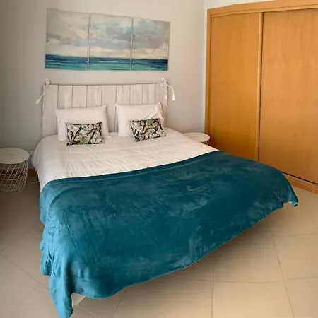 アパート Sofiajoao タヴィラ